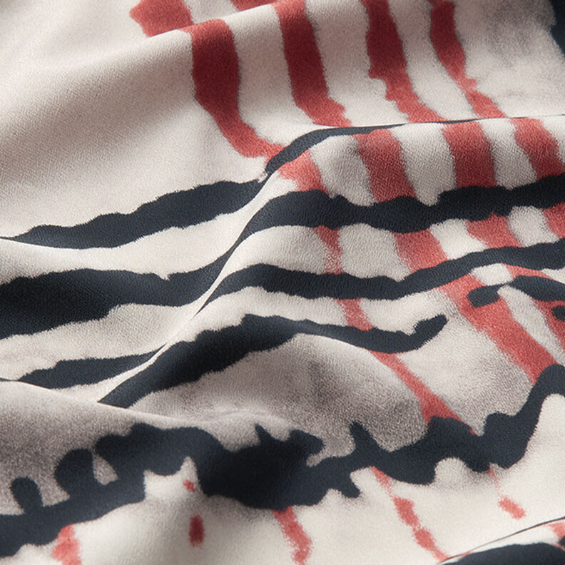 Látka na blůzy rozmazané čtverce – perlově šedá,  image number 2