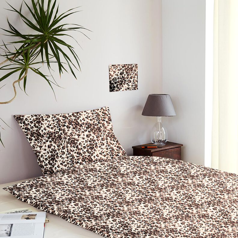 Bavlněn&aacute; l&aacute;tka Kreton Lv&iacute; punt&iacute;ky &ndash; světle b&eacute;žov&aacute;/čern&aacute;,  image number 6