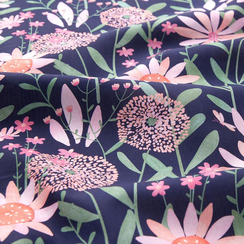 Bavlněný popelín velké luční květiny digitální potisk | Poppy Fabrics – noční modrá,  image number 2