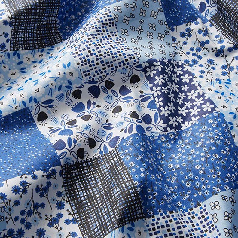 Bavlněná látka Kreton Vzhled patchworku – bílá/modrá,  image number 2