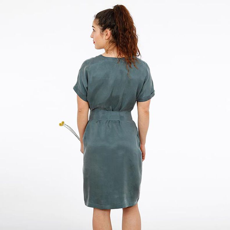 FRAU VIKKI – volné šaty s výstřihem do V a páskem, Studio Schnittreif  | XS -  XXL,  image number 3
